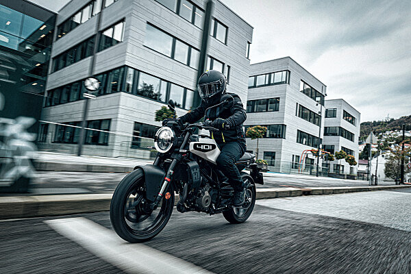 2024 Vitpilen 401
